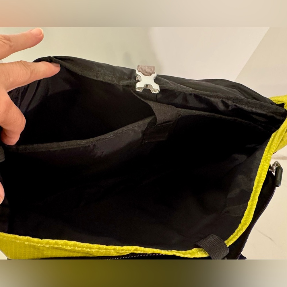 L.L. Bean Yellow and Gray Messenger School Bag - Picture 7 of 10